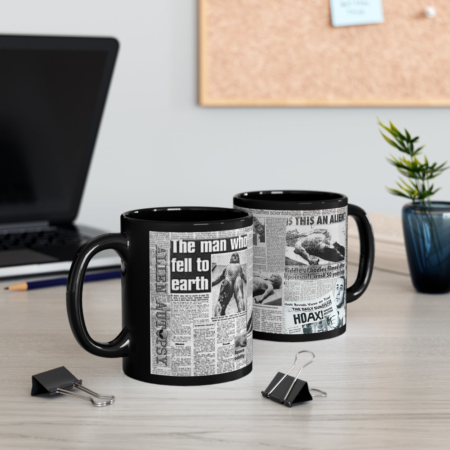 ALIEN AUTOPSY NEWSPAPERS BLACK GLOSSY MUG 11 OZ
